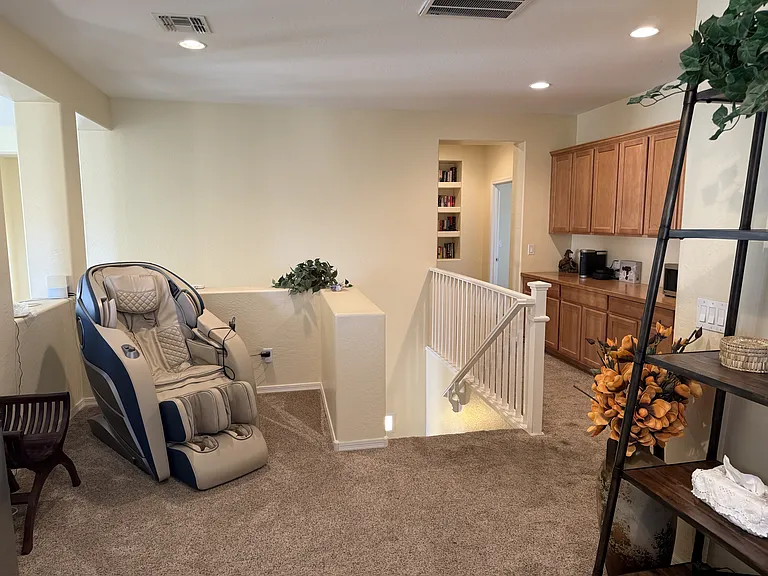 2245 W Clearview Trl — Photo 9