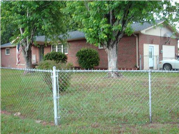 2nd image of 42 Deevue Ln