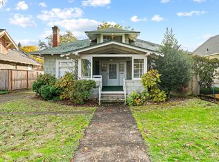 1114 SE Bidwell St, Portland, OR 97202