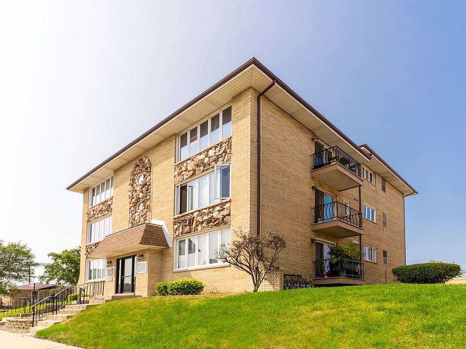 1st image of 6260 S Newland Ave #12N