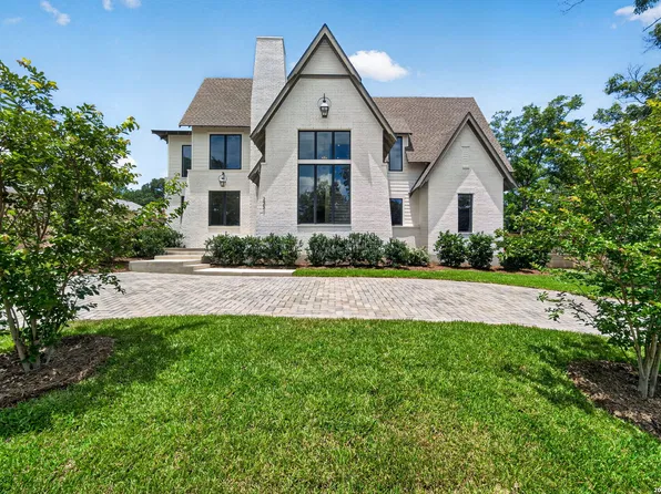255 CLAYWELL DR, Alamo Heights, TX 78209
