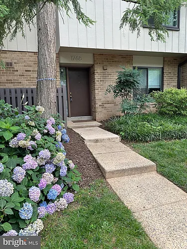1768 Ivy Oak Sq #38 Photo 1