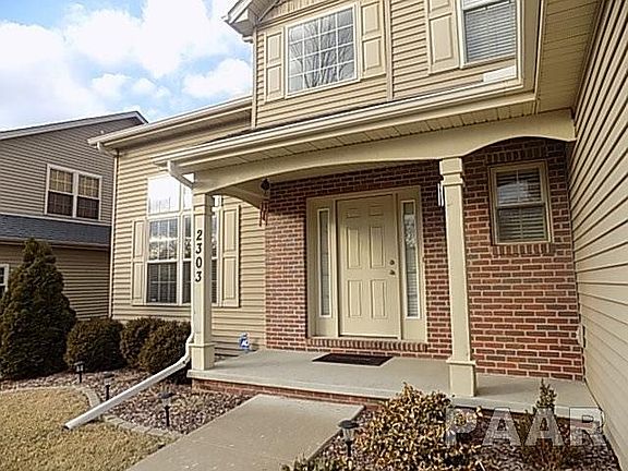2nd image of 2303 W Paddington Ct