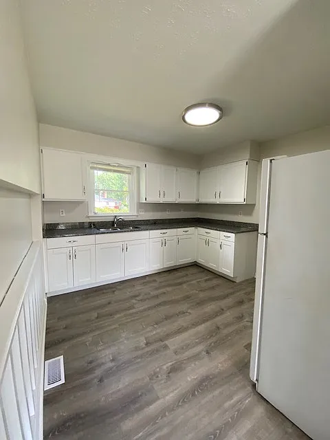 3914 Baymeadow Drive - 1 — Photo 2