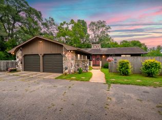 57131 Buckhorn Rd, Three Rivers, MI 49093