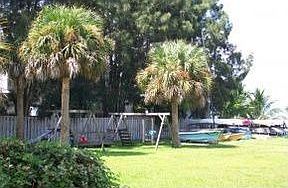 3rd image of 5910 Oceanside Dr