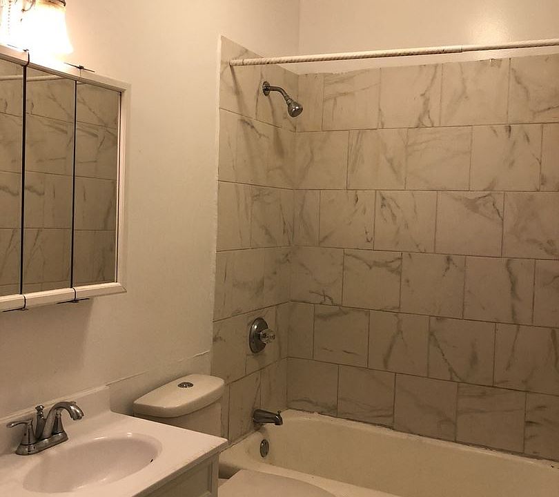 2nd image of 1115 W 149th St APT 2F