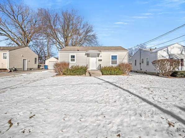 5705 Holcomb Ave, Des Moines, IA 50310