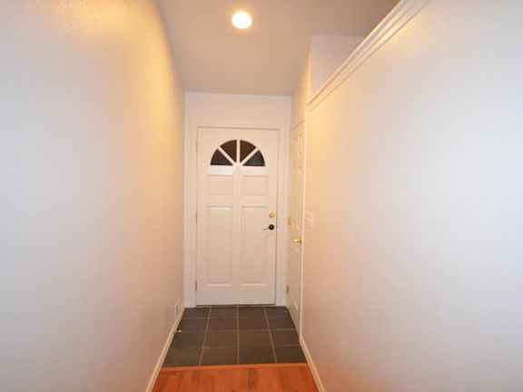 2nd image of 8442 SE 39th St
