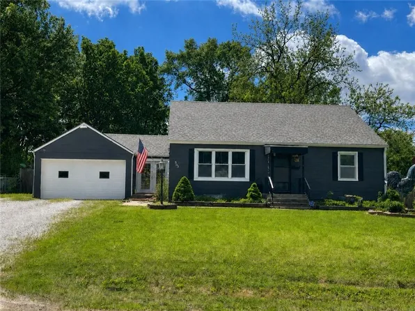 505 NE 74th Ter, Gladstone, MO 64118