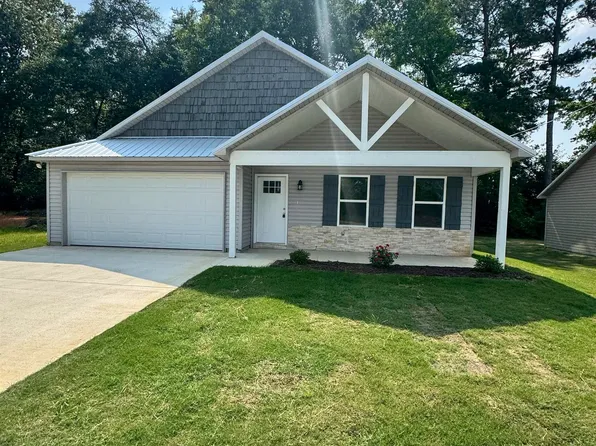 104 Gantt St, Attalla, AL 35954