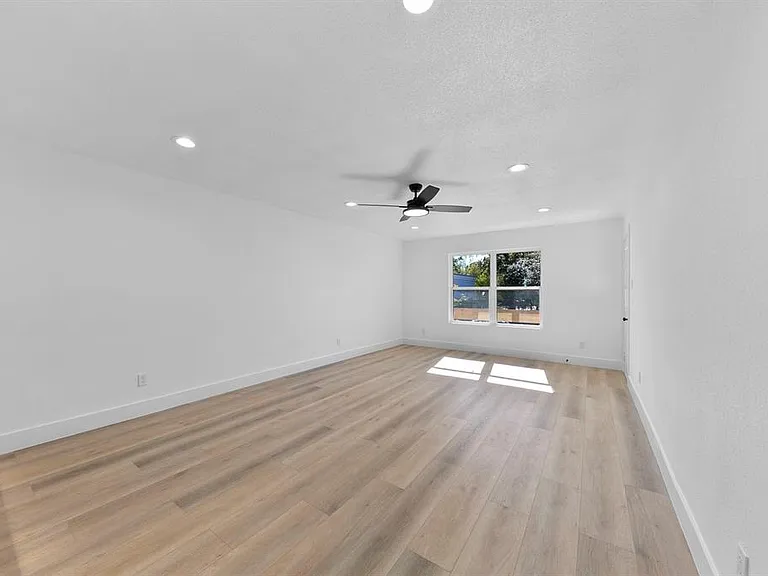 1514 Wirt Rd #4 — Photo 23