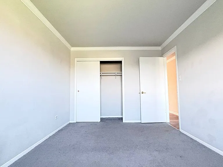 4241 Jennifer Ln #3E — Photo 8