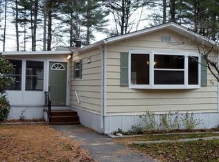 25 Pipers Way, Carver, MA 02330