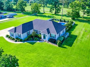 4111 Mulligan Cir, Blackshear, GA 31516