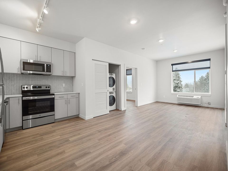 1st image of 3027 E Liberty Ave #B-303