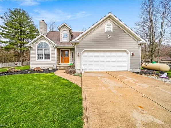 14391 Baker Rd, Madison, OH 44057