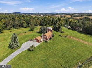 7010 W Elizabethtown Rd, Manheim, PA 17545