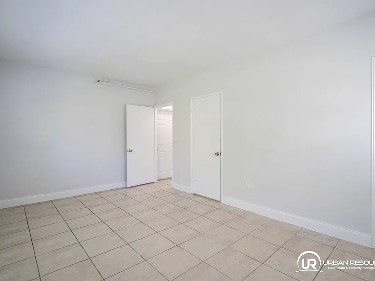 8300 Abbott Ave #18 — Photo 17