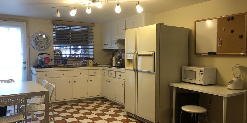 1st image of 418 Munich St