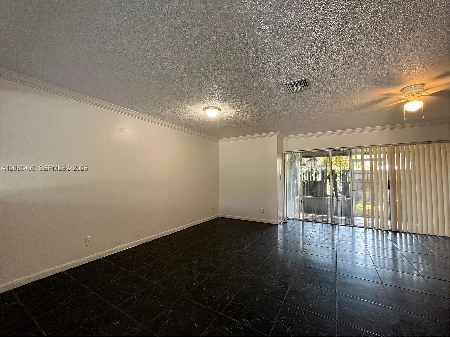 Crystal View Townhomes — Photo 3