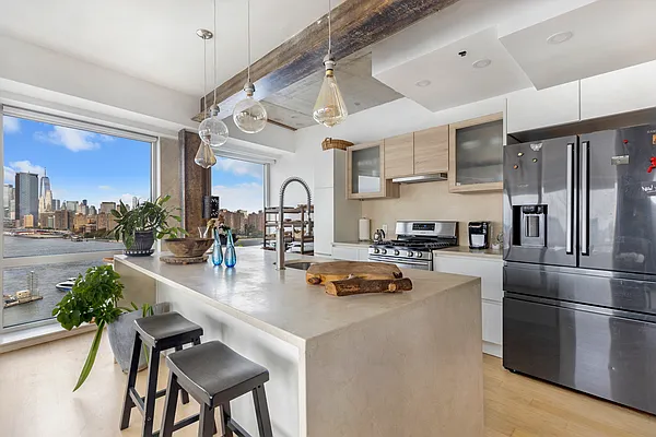 Rented by Compass | media 2