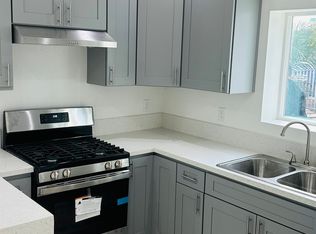 8042 Yolanda Ave, Reseda, CA 91335