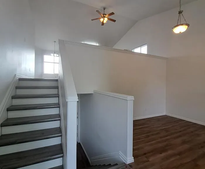 7398 N Ute Dr — Photo 2