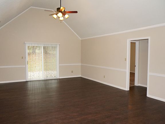 3rd image of 4618 Swan Run Ct