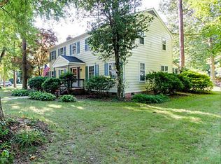 1 Cowles Cir, Poquoson, VA 23662