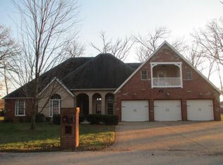 202 S Tanglewood Dr, Ozark, MO 65721