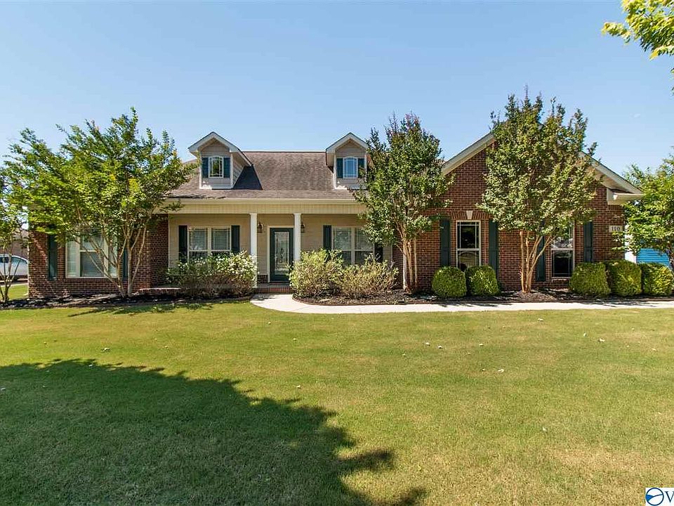 1st image of 110 Bentridge Dr