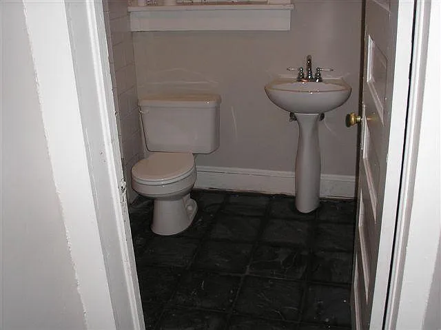 309 Rutherford St #D — Photo 3