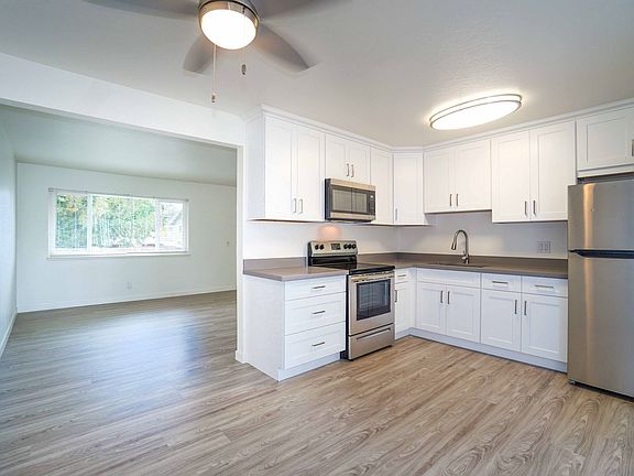 2nd image of 324 Mountain View Ave #81
