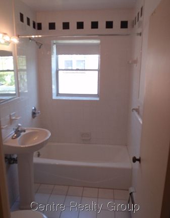 4th image of 9 Wesley St #U1a