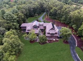 55 Gunners Exchange Rd, Plymouth, MA 02360