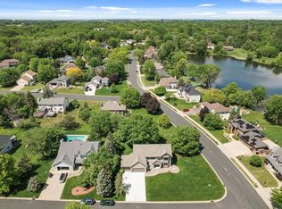 6305 Ballantine Ave, Inver Grove Heights, MN 55077