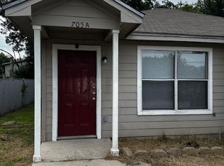 705 S 18th St #A, Temple, TX 76501