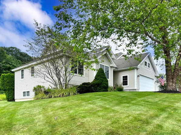 90 Brydon Way #39, Westbrook, ME 04092