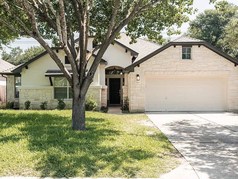 6313 York Bridge Cir — Photo 2