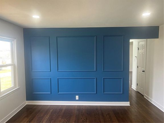 5th image of 7923 James A Reed Rd