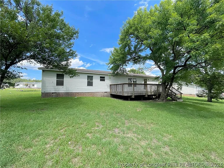 424 Washington Ln — Photo 32