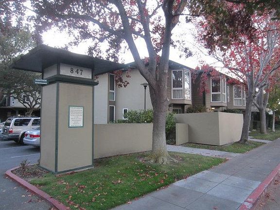 5th image of 847 N Humboldt St APT 307