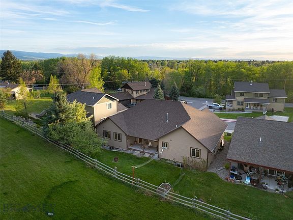 2nd image of 2224 Sourdough Rd