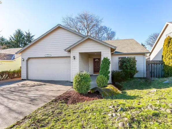 3509 Center St, Newberg, OR 97132