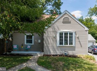 49 Green Ln, Aston, PA 19014