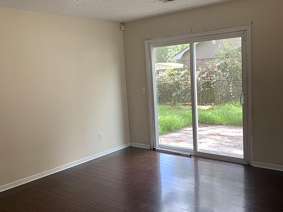 4th image of 920 Mandarin Dr #920
