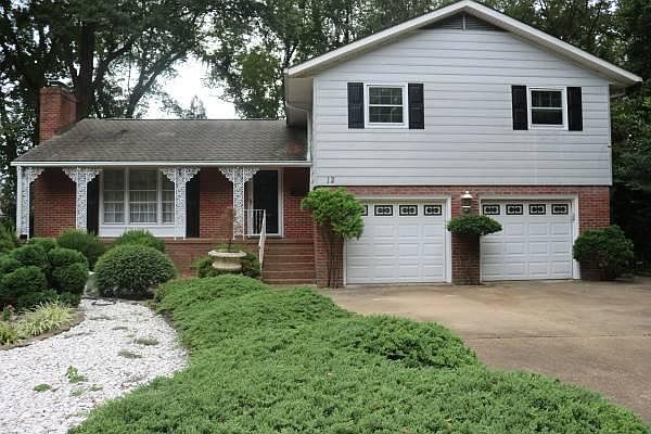1st image of 12 Fleming Cir