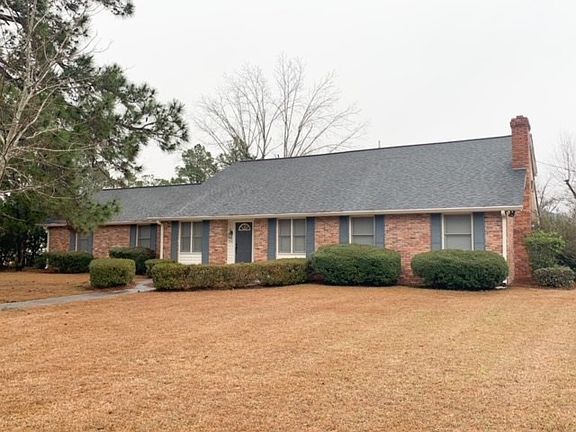 2nd image of 714 Laurel Dr