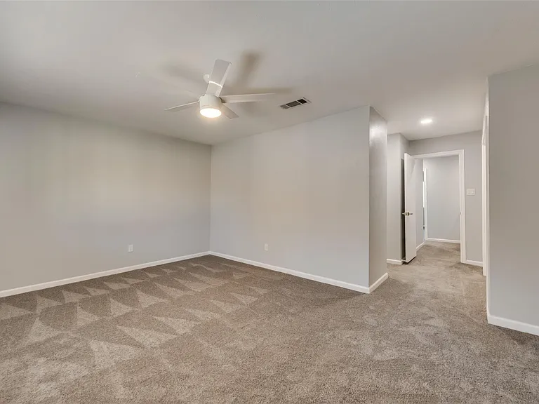 2652 Custer Pkwy — Photo 12